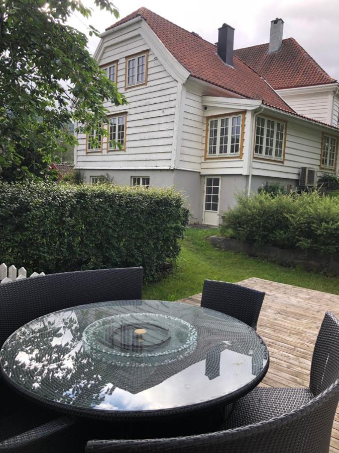 Stryn - idyllisk hus Villa Eksteriør billede