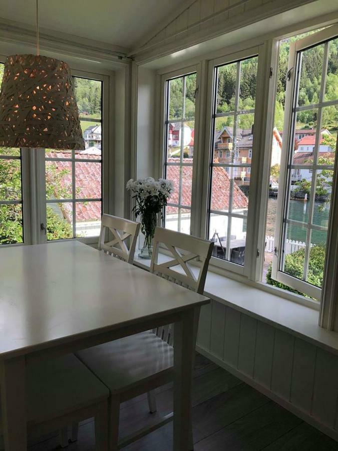 Stryn - idyllisk hus Villa Eksteriør billede